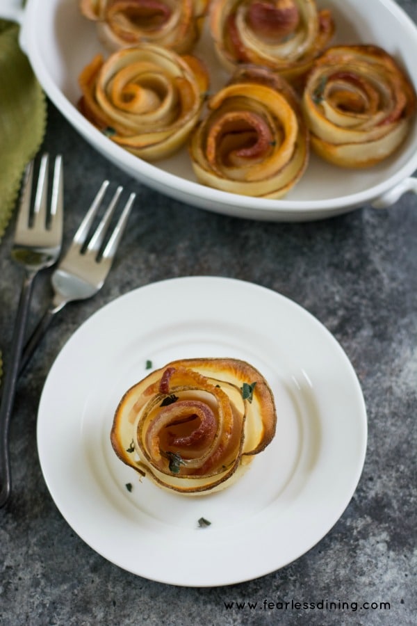 Top view of a roasted potato bacon rose.