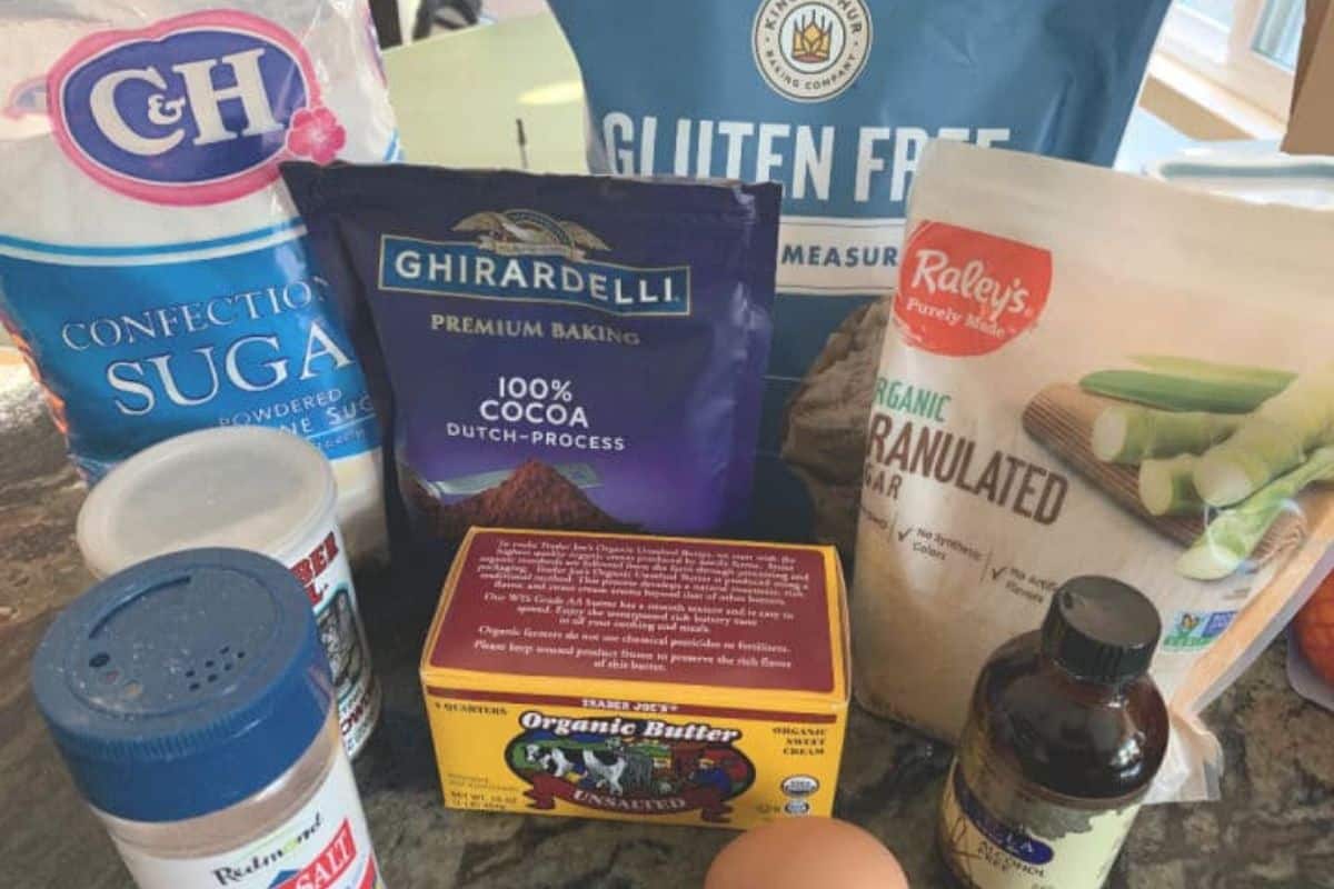 A photo of all of the ingredients used to make this recipe.