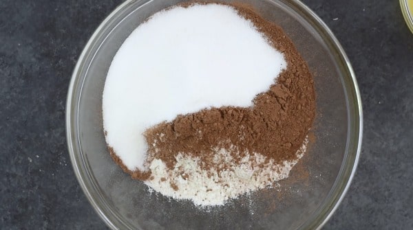 The brookie cookie dry ingredients in a bowl.