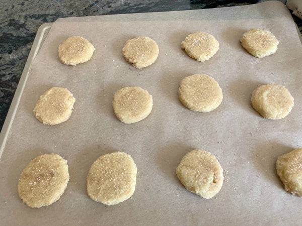 Snickerdoodle cookies ready to bake.