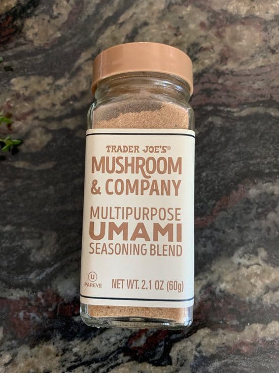 A picture of the umami powder.