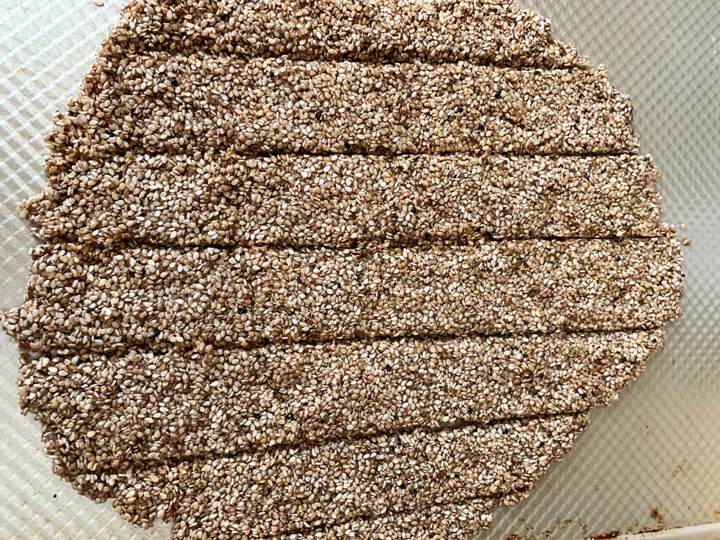sesame candy cooling