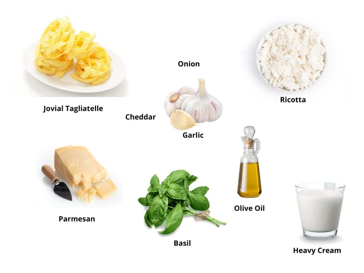 Fettuccine alfredo ingredients.