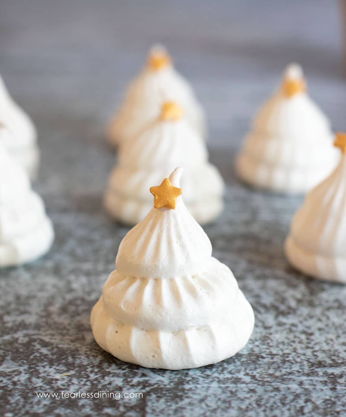 meringues shaped like Christmas trees 