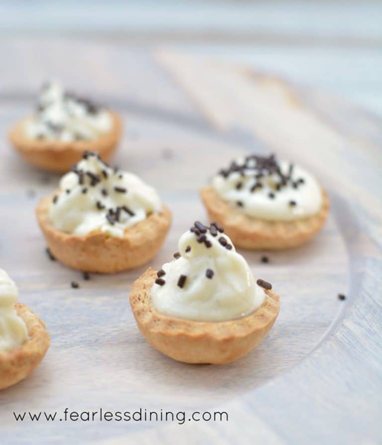mini cannoli bites on a serving dish