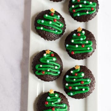 Christmas brownie bites on a tray