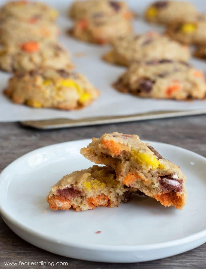 The Best Gluten Free Leftover Halloween Candy Cookies Fearless Dining the-best-gluten-free-leftover-halloween-candy-cookies-fearless-dining