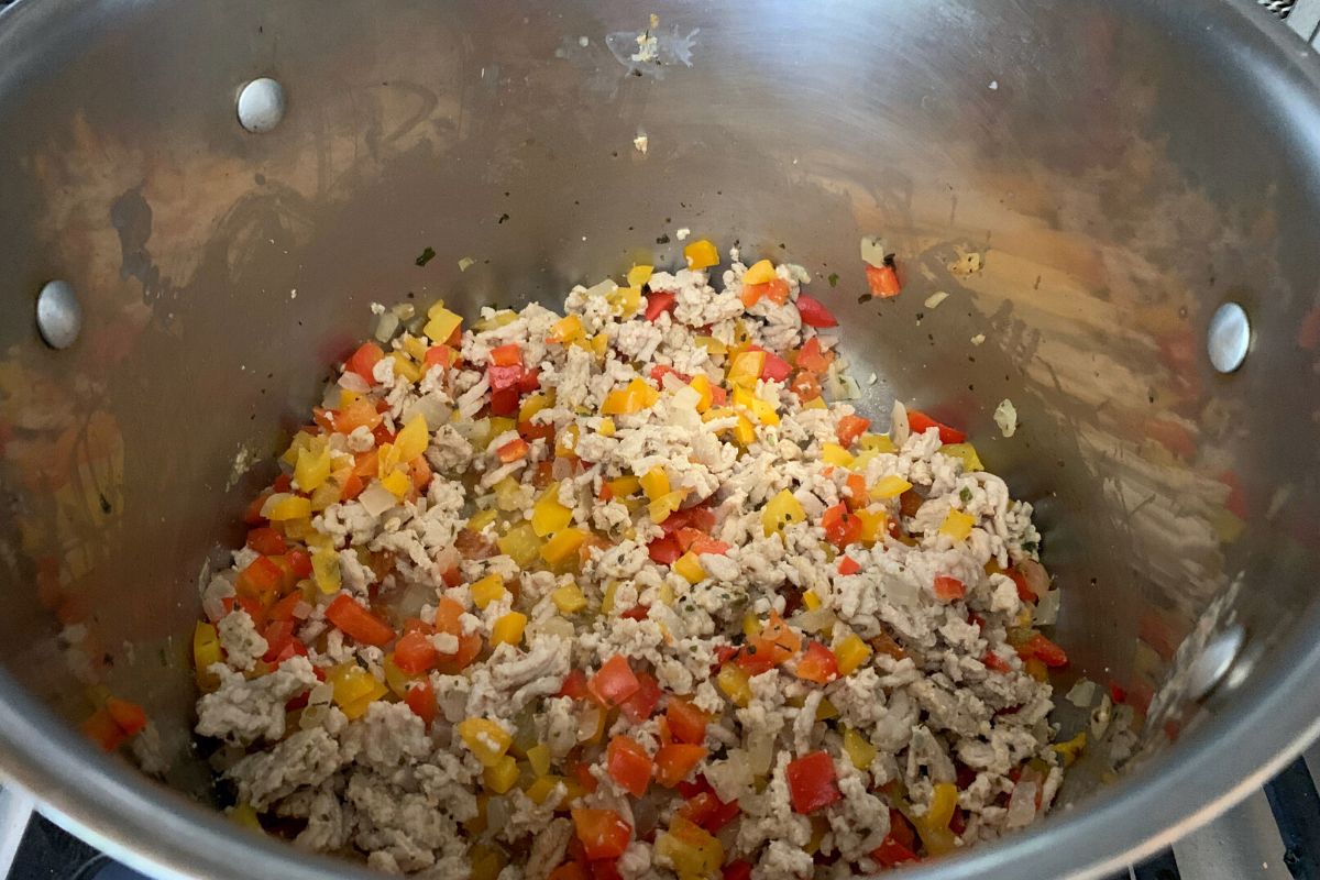 Cooked ground turkey with the onions and peppers.