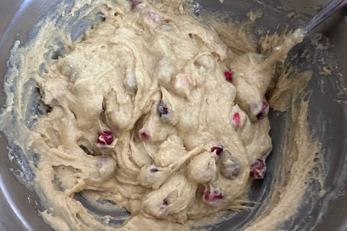 This is a photo of what your cake batter will look like.