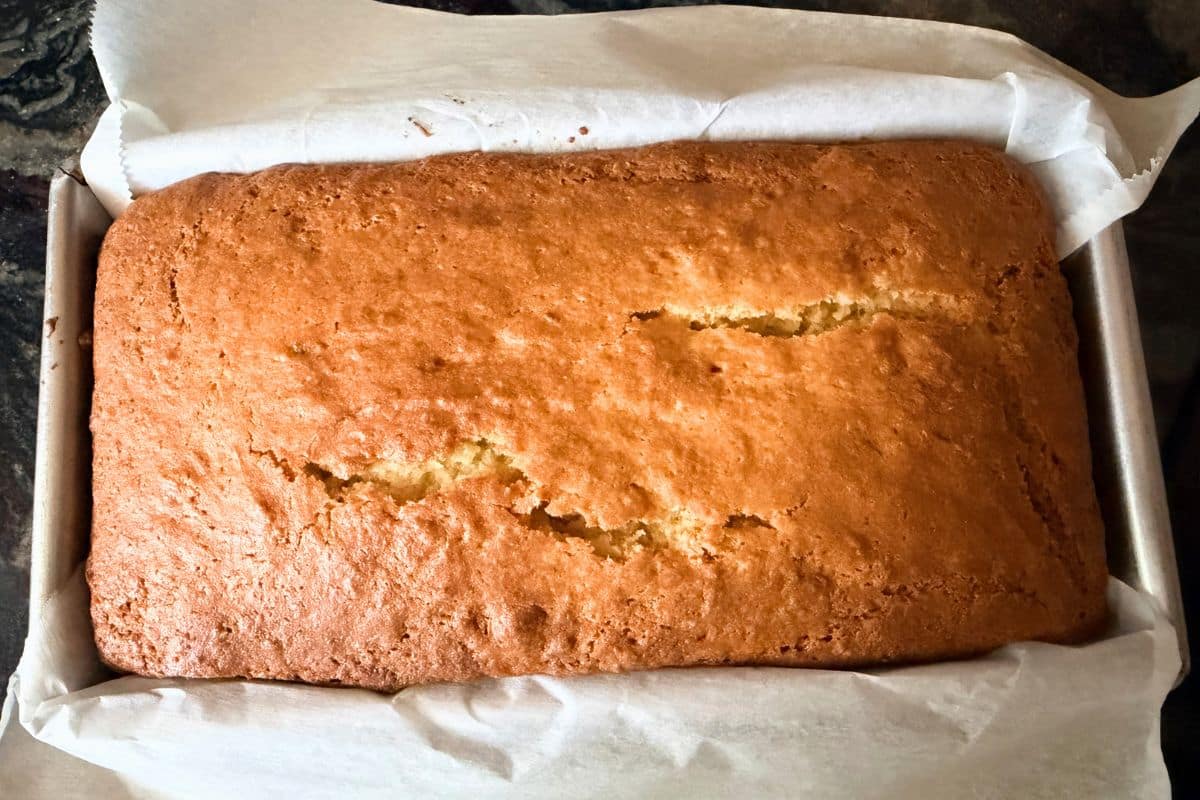 The gluten free olive oil cake baked and out of the oven.
